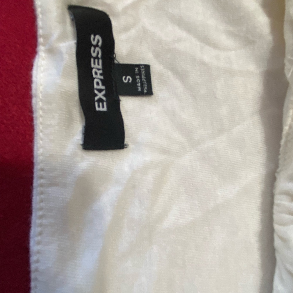 Express Ruffles Dress - Picture 5 of 9
